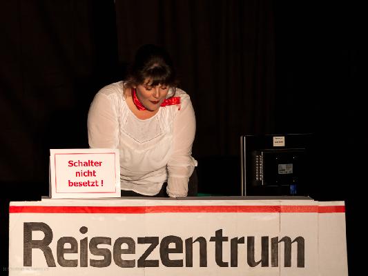 /gallery/Aschaffenburg/FOS-BOS-Theater/Wer-versteht-hier-Bahnhof-2018/IMG_6732Web.jpg